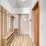 Elegance Retreat