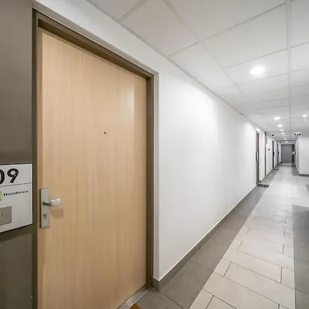 Elegance Retreat Apartment *